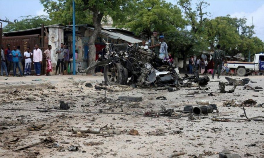 Somali'deki bombalı saldırılarda 48 kişi öldü