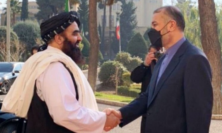 İran Dışişleri Bakanı, Taliban geçici dışişleri bakanı ile görüştü