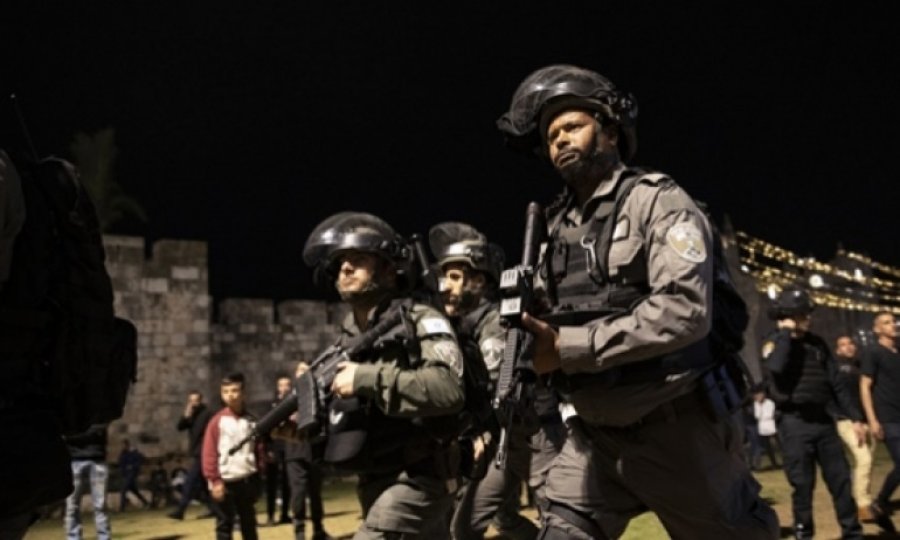 İsrail zulmü devam ediyor: 4 Filistinli gözaltına alındı