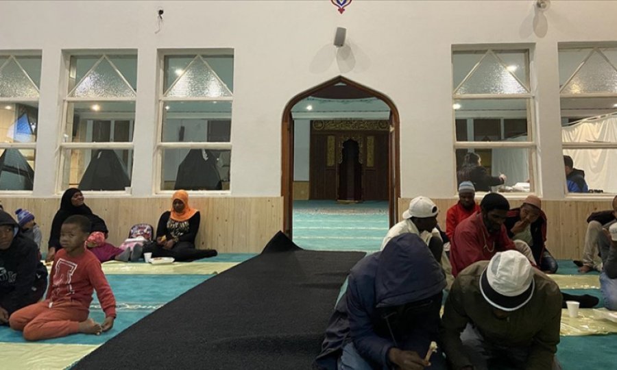 Güney Afrikalı siyahi Müslümanlar, İslam'ın yayılmasının mutluluğunu yaşıyor