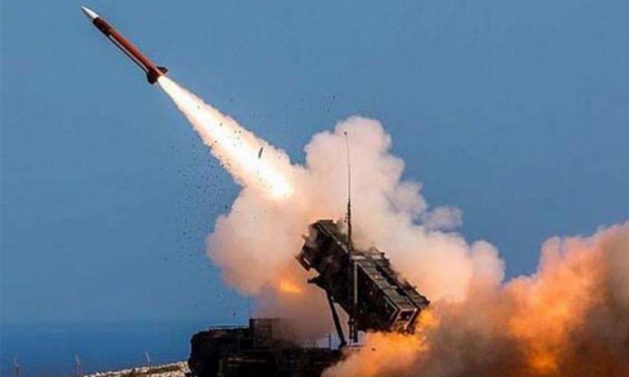 Irak'ta ABD üssüne roketli saldırı