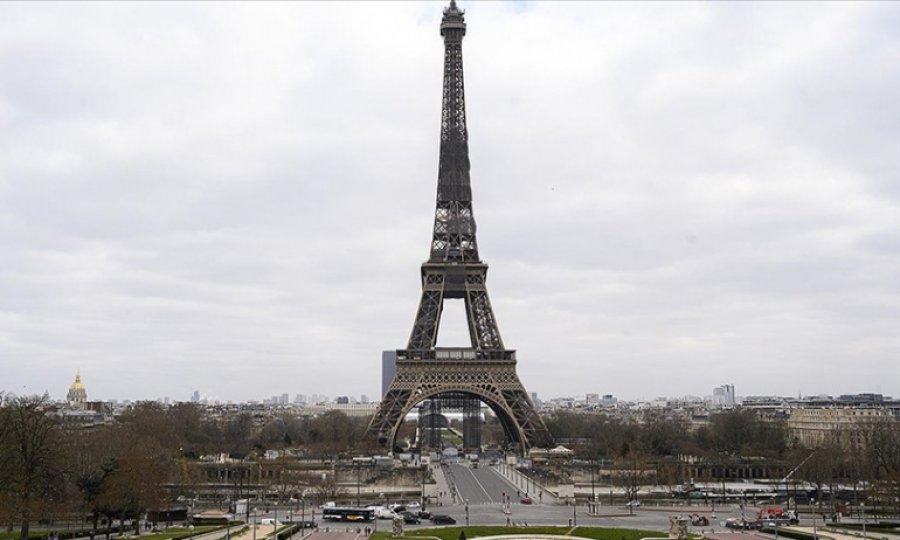 New York Times, Fransa'nın Haiti'den alınan haraçlarla Paris'i inşa ettiğini iddia etti