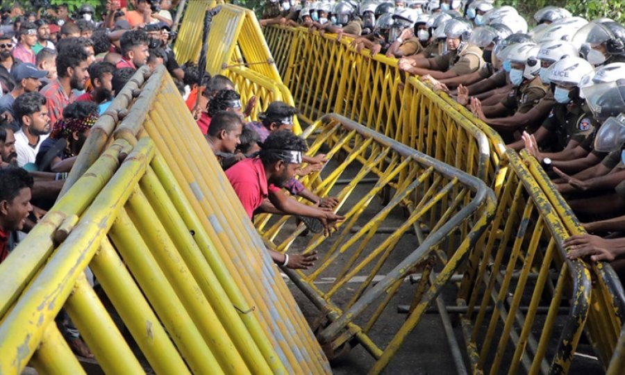 Sri Lanka'da kriz, Filipinler'de iktidar değişimi ve Asya'da dengeler