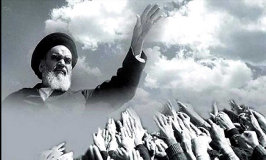 İmam Humeyni tarihin akışını geri dönülemez bir şekilde nasıl değiştirdi?
