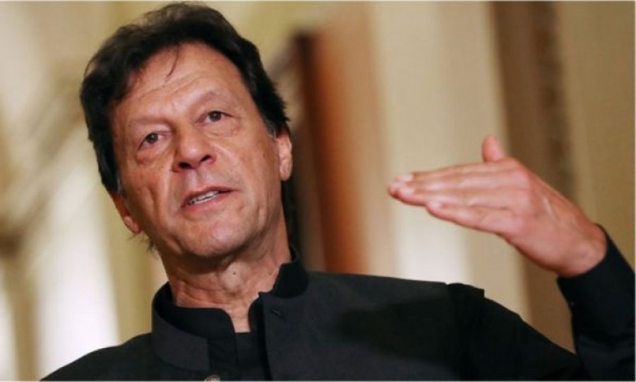 İmran Han: Pakistan'da gücün nerede olduğunu herkes biliyor