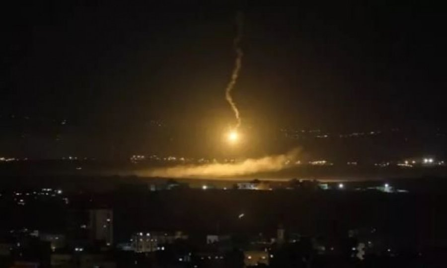 Siyonist İsrail Şam'a hava saldırısı düzenledi