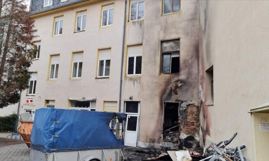 Almanya'daki cami saldırıları mercek altında