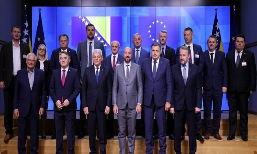 Bosna Hersek liderleri Brüksel'de siyasi uzlaşıya vardı