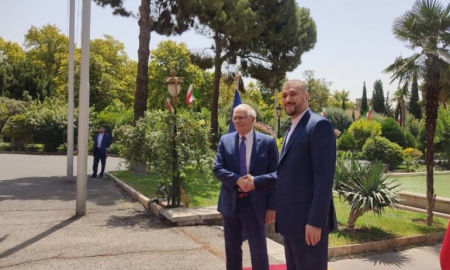 Abdullahiyan, AB yüksek temsilcisi Borrell ile görüştü
