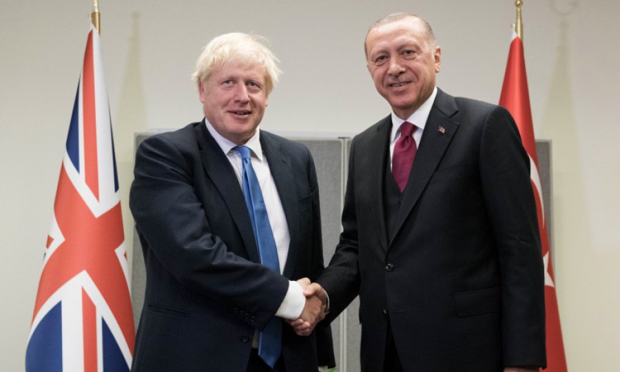 Erdoğan, İngiltere Başbakanı Johnson ile görüştü