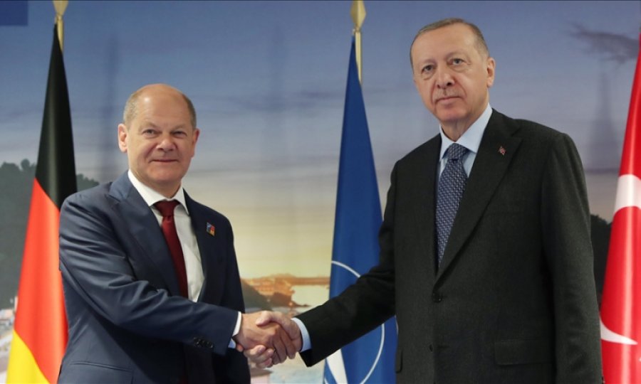 Cumhurbaşkanı Erdoğan, Almanya Başbakanı Scholz ile bir araya geldi