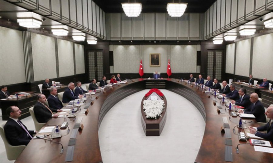 Kabine toplanıyor: Gündemde hangi konular var?