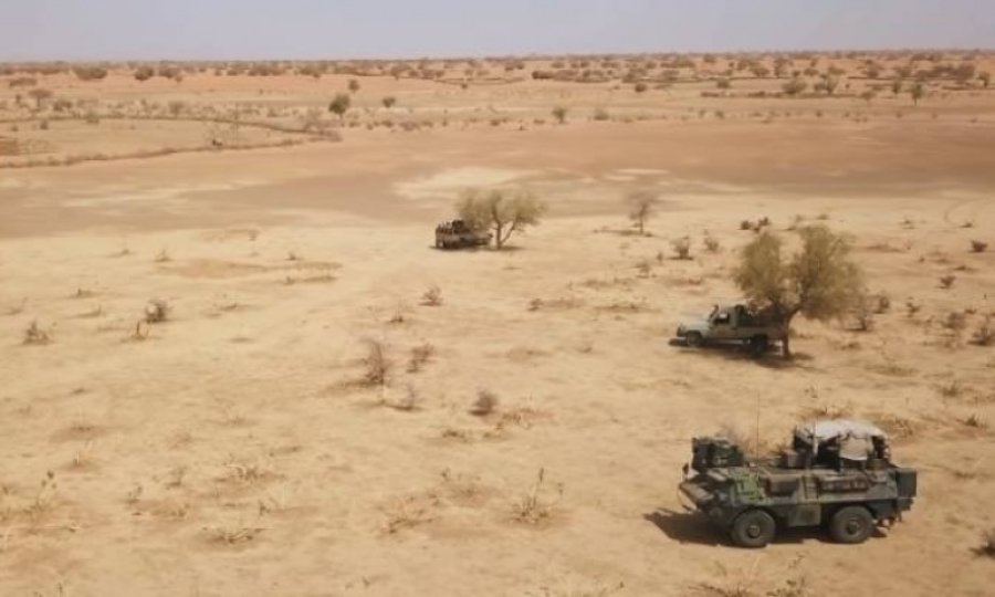 Mali ordusuna eş zamanlı saldırılar: 15 ölü