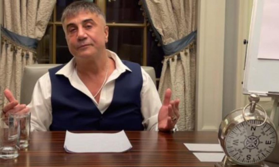Sedat Peker'den Doğu Perinçek'e yanıt: Yayınlamazsan şerefsiz ve aşağılıksın itsin