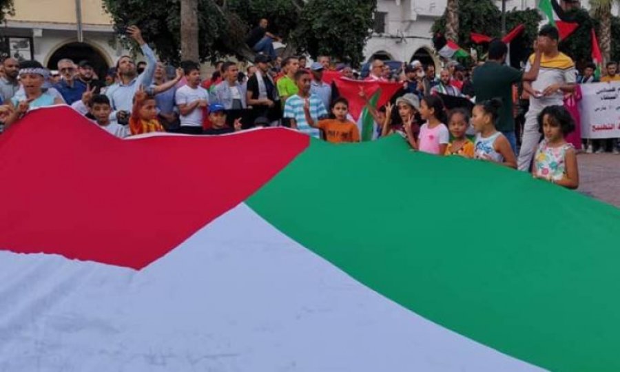 Fas yönetimi İsrail saldırılarına tepkisiz kaldı, halk sokağa döküldü