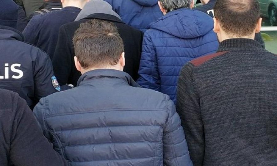 İstanbul merkezli 4 ilde 'FETÖ' operasyonu