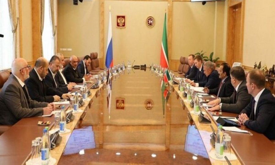 Heniyye ve Hamas heyeti Tataristan Cumhurbaşkanı’yla görüştü