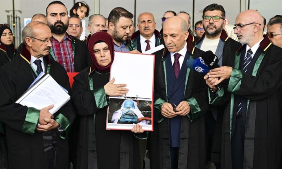 Hukukçular, işgalci İsrail'in Gazze'deki savaş suçları için 3 klasörlük delille Lahey yolunda