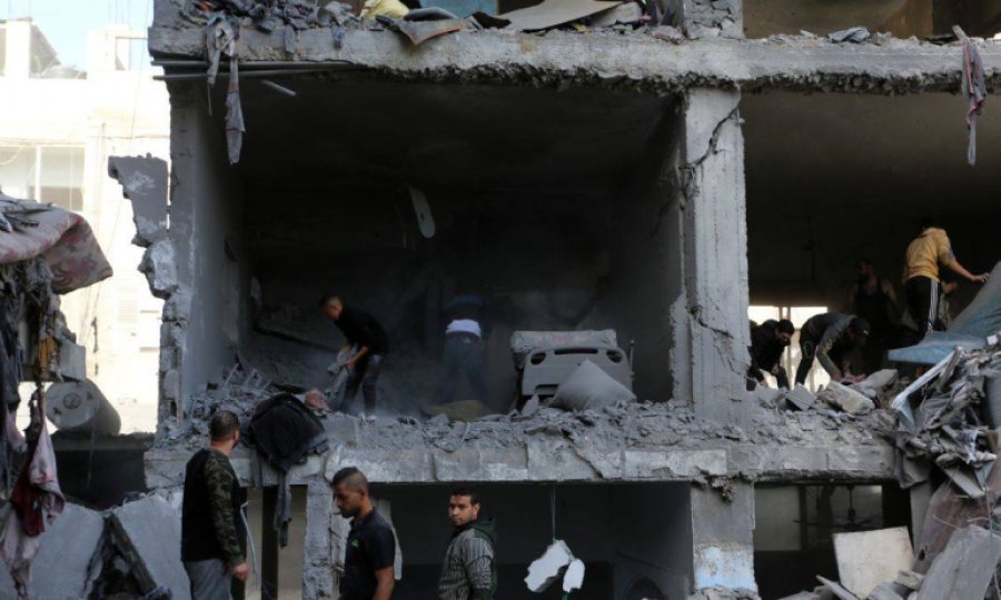İsrail'in Gazze'ye düzenlediği saldırılarda şehit sayısı 15 bine dayandı